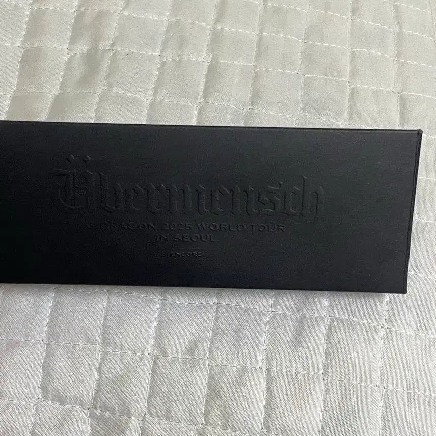 [BUNJANG] G-Dragon We11done Hologram Glasses / 지드래곤 지디 위버맨쉬 홀로그램 안경