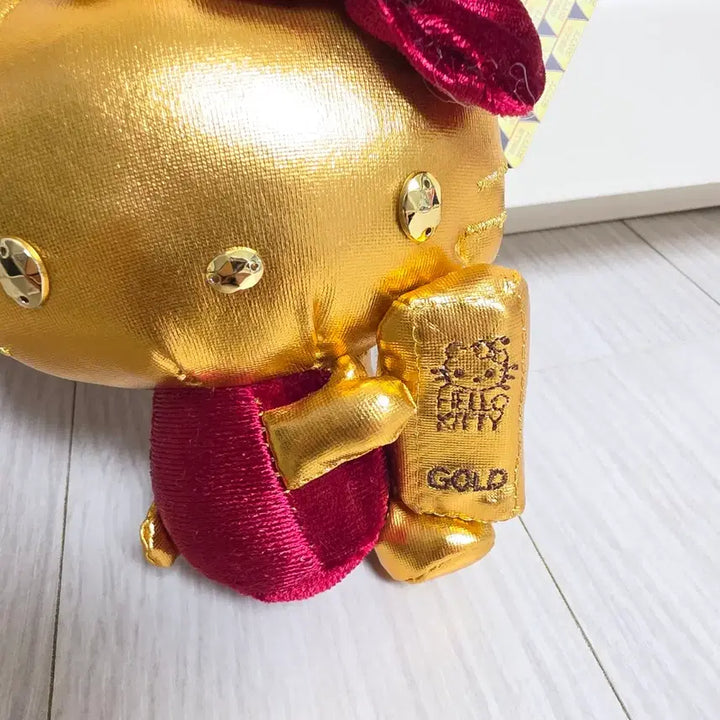 [BUNJANG] Sanrio Golden Gold Bar Lottery Kitty Plush Keychain / 산리오 황금 골드바 뽑기 키티 인형 키링 판매