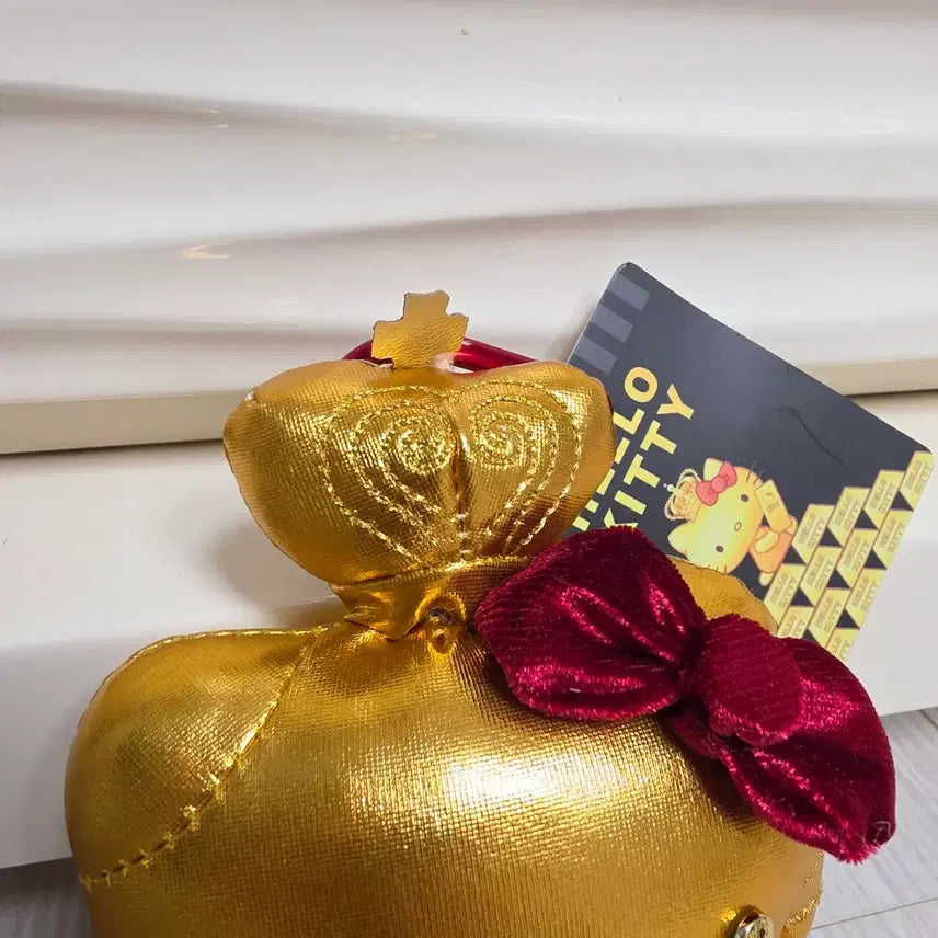 [BUNJANG] Sanrio Golden Gold Bar Lottery Kitty Plush Keychain / 산리오 황금 골드바 뽑기 키티 인형 키링 판매