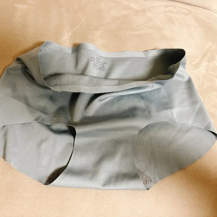 [SOLD OUT] 3장 일괄 쭉쭉 크라시앙 심리스 누디 팬티