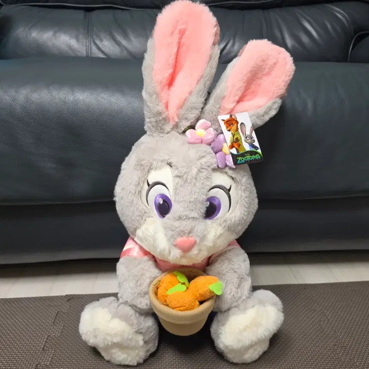 [BUNJANG] Disney Zootopia Judy Hopps Hug Carrot Plush Doll / 디즈니 주토피아 라이센스 주디 쥬디 허그 캐롯 대형 인형 판매