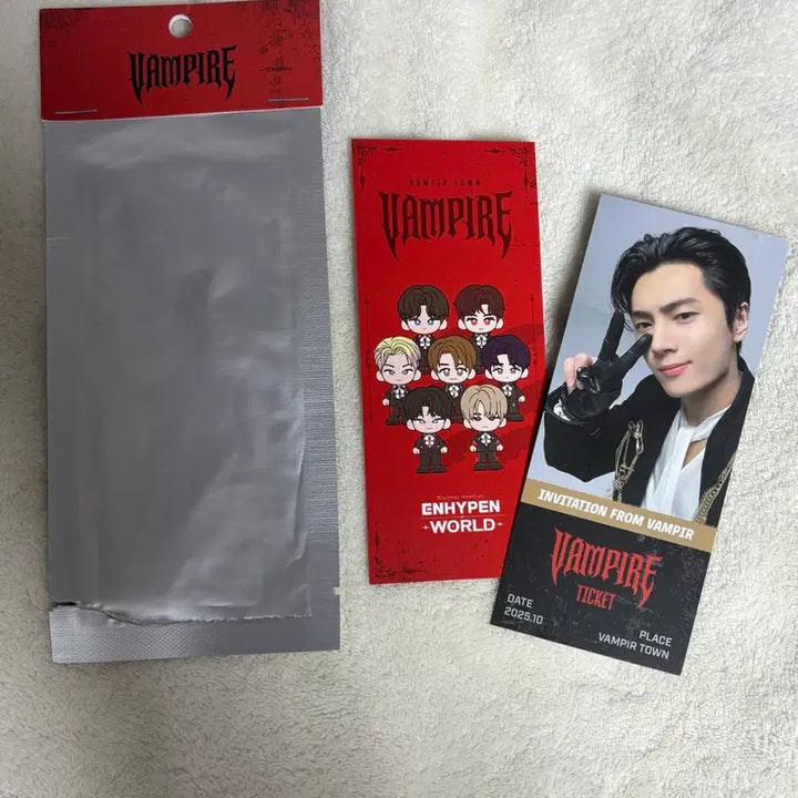 [BUNJANG] ENHYPEN Jay Vampire Set POB Photocard / [쿠폰 미사용] 엔하이픈 월드 박종성 제이 뱀파이어 세트 포토카드 포카