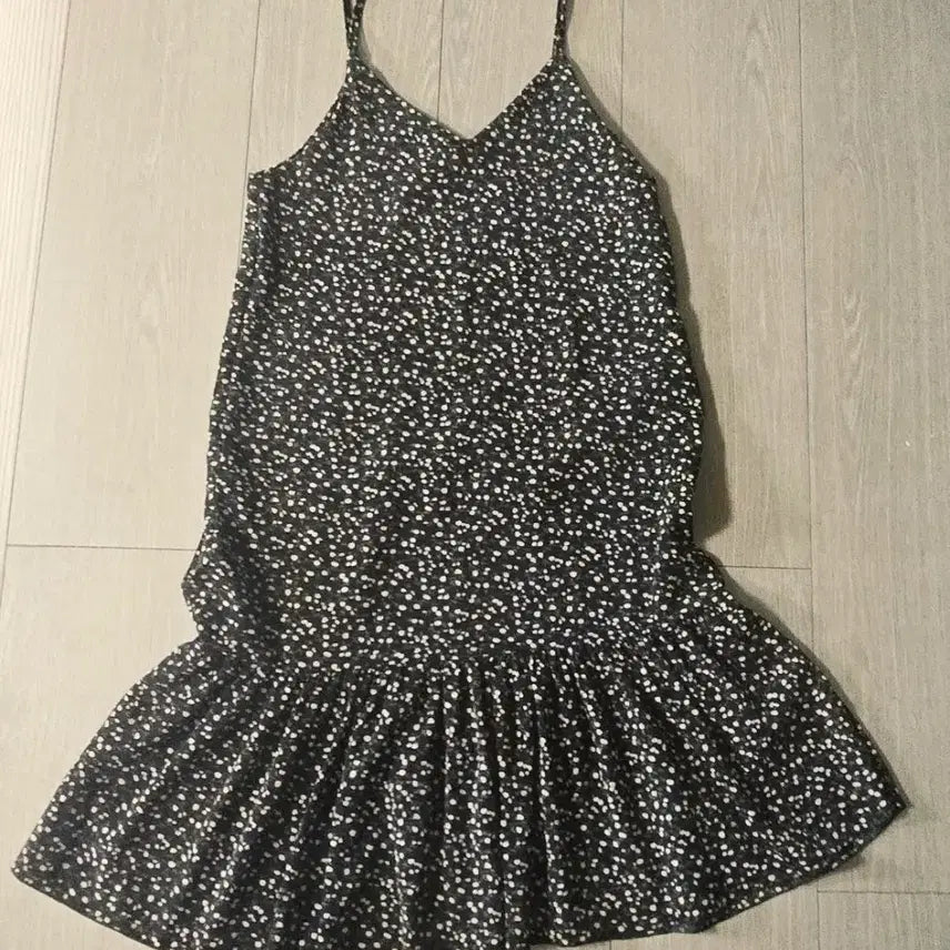 [BUNJANG] Floral Pattern Asymmetric Mini Dress / 플라워 패턴 언발 원피스