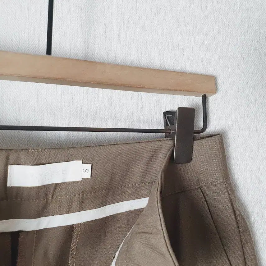 [BUNJANG] Myoung Jin Beige Pin-tuck Slacks / (새) 진베이지 핀턱 슬랙스 s