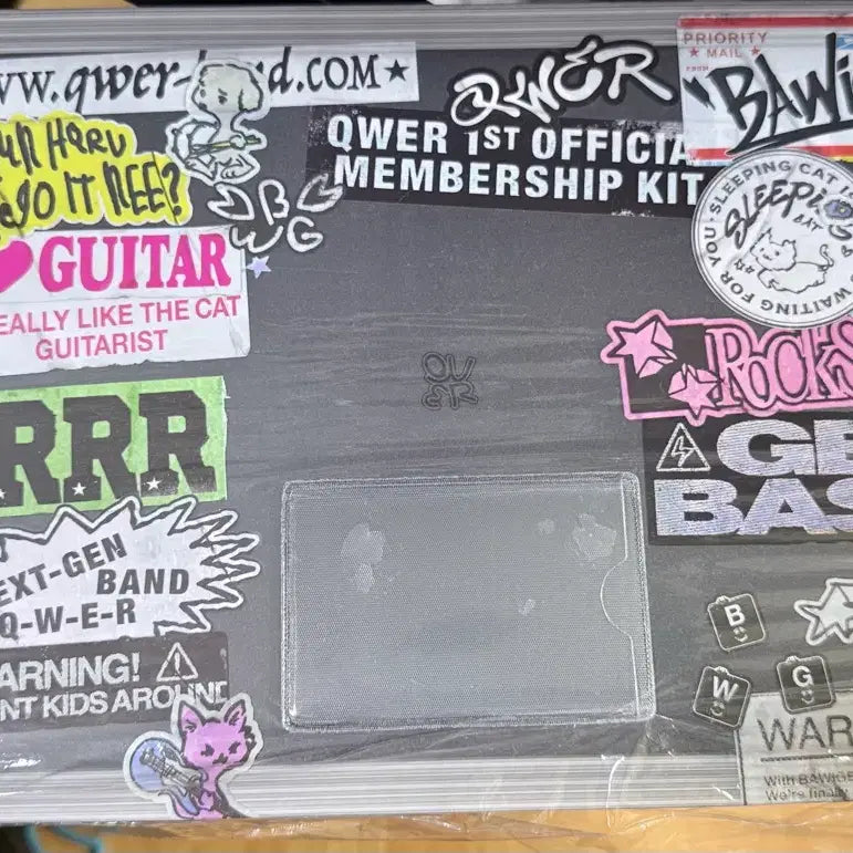 [BUNJANG] QWER BawiGae 1st Membership Kit / 큐떱 QWER 바위게 1기 멤버쉽 키트