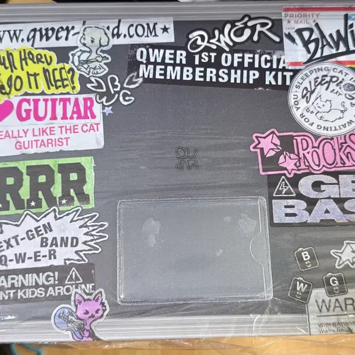 [BUNJANG] QWER BawiGae 1st Membership Kit / 큐떱 QWER 바위게 1기 멤버쉽 키트