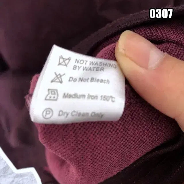 [BUNJANG] Burberry Burgundy Half-Zip Sweater / XL 버버리 버건디 반집업