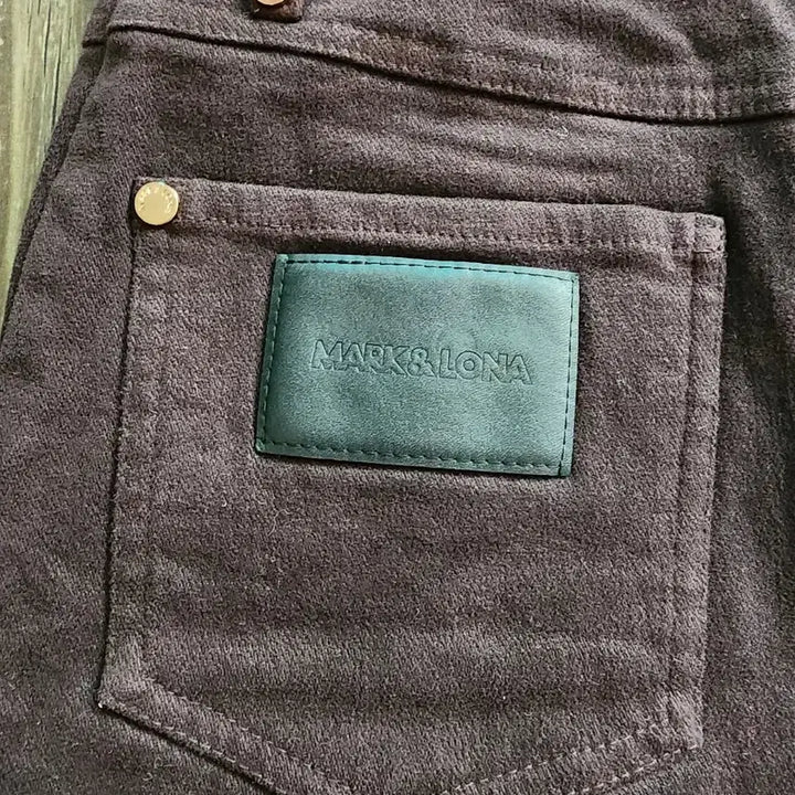 [SOLD OUT] 마크앤로나 코듀로이 미니스커트