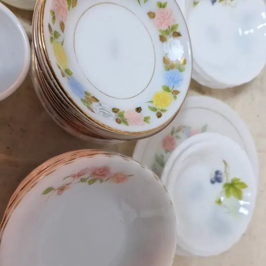 [BUNJANG] Vintage Milk Glass Set / 빈티지 근대사 밀크 그릇 입니다