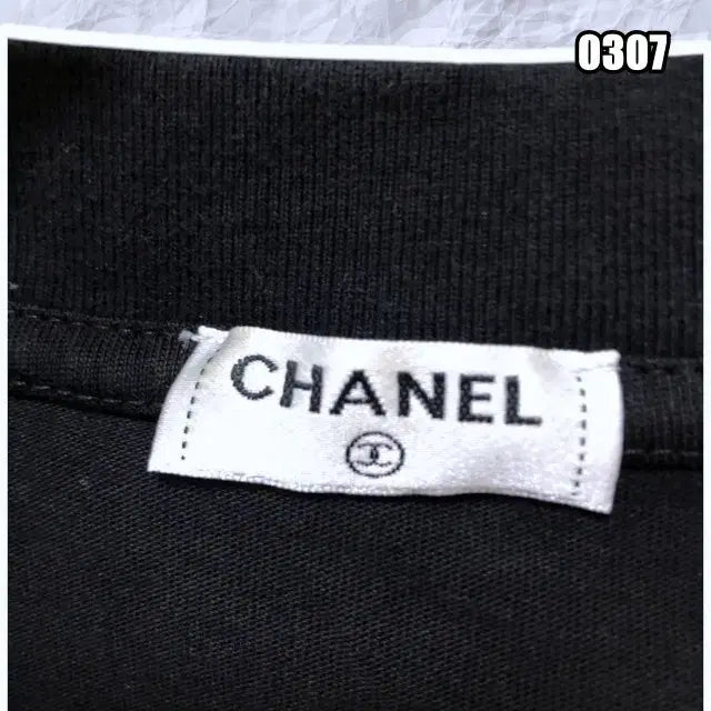 [BUNJANG] Chanel Big Logo Short Sleeve T-Shirt / S 샤넬 빅 로고 반팔 티셔츠