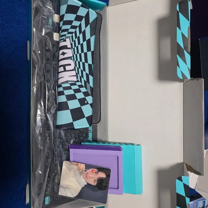[BUNJANG] BTS J-Hope Merchandise Pack 13 Mousepad / BTS 방탄소년단 머치팩 13 제이홉