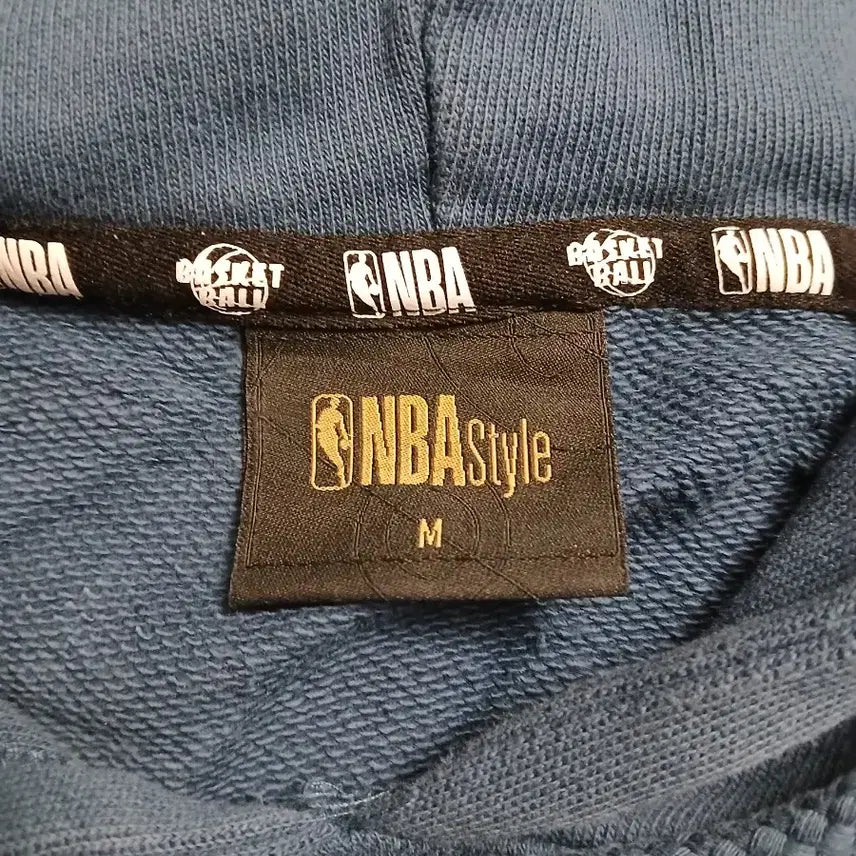 [BUNJANG] NBA Embroidered Hoodie / NBA 자수 후드티