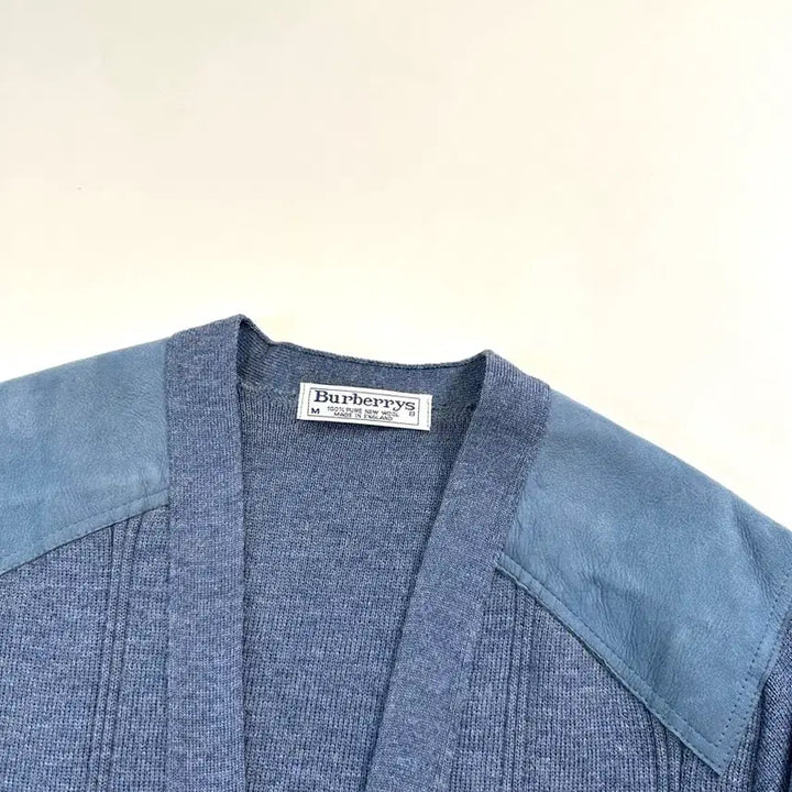 [BUNJANG] Burberry Knight Logo Patch Pocket Commando Knit Cardigan / 버버리 브라운 패치 포켓 기마로고 코만도 니트 가디건 M
