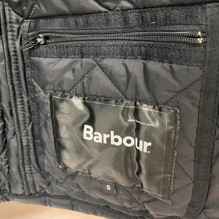 [BUNJANG] Barbour Liddesdale Heritage Quilted Jacket / 바버 리데스데일 헤리티지 퀼팅 자켓 블랙