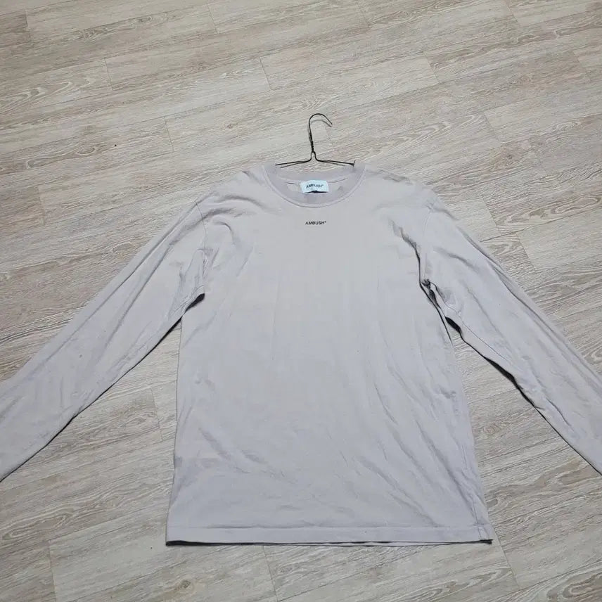 [BUNJANG] AMBUSH Beige Long Sleeve T-shirt / AMBUSH 엠부쉬 베이지색 긴팔 티셔츠