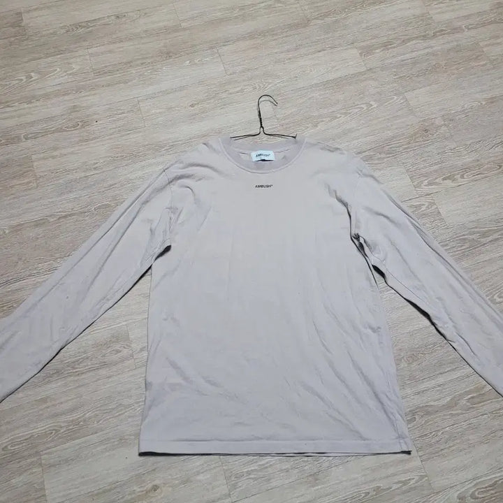[BUNJANG] AMBUSH Beige Long Sleeve T-shirt / AMBUSH 엠부쉬 베이지색 긴팔 티셔츠