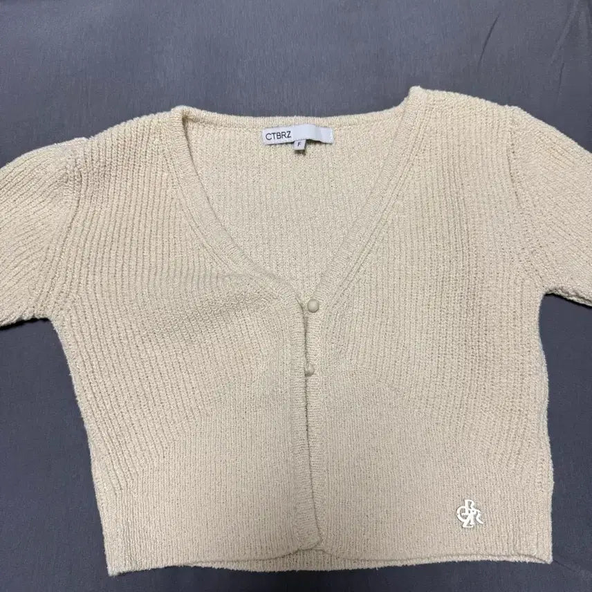 [BUNJANG] Citybreeze Short-Sleeve Knit Cardigan / 시티브리즈 반팔니트 가디건