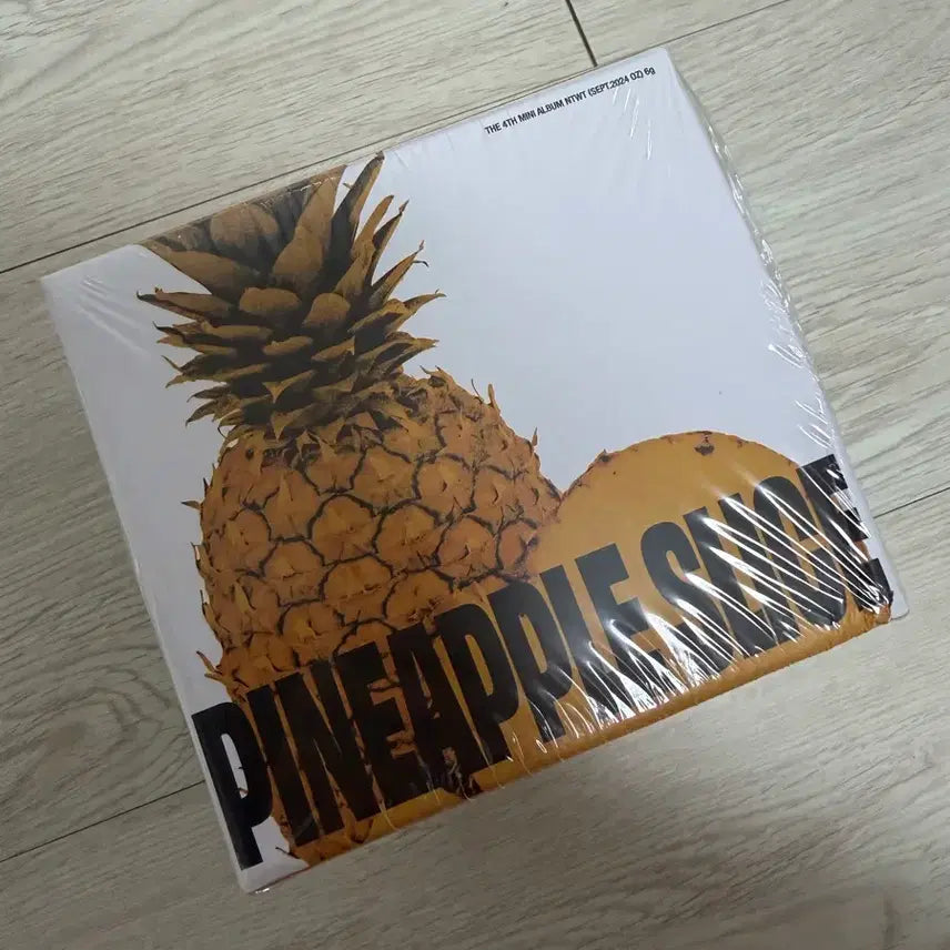 [BUNJANG] Baekhyun Hello World Pineapple Version Album / 백현 미개봉 앨범