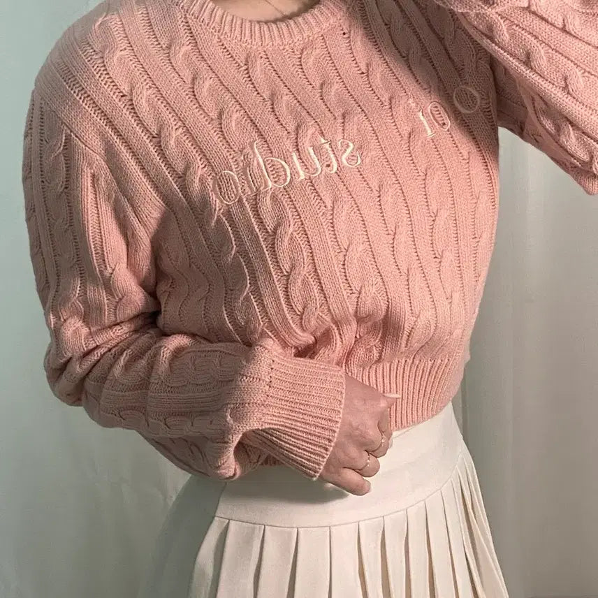 [BUNJANG] OIOI Studio Cable Knit Sweater / OIOI 스튜디오 꽈배기 니트
