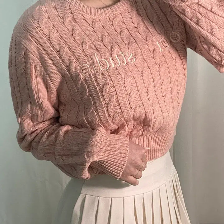 [BUNJANG] OIOI Studio Cable Knit Sweater / OIOI 스튜디오 꽈배기 니트