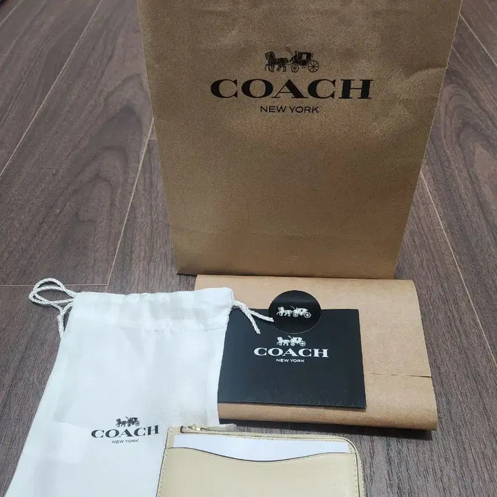 [BUNJANG] Coach New York Card Case / 코치 뉴욕 집 카드 케이스(새상품)