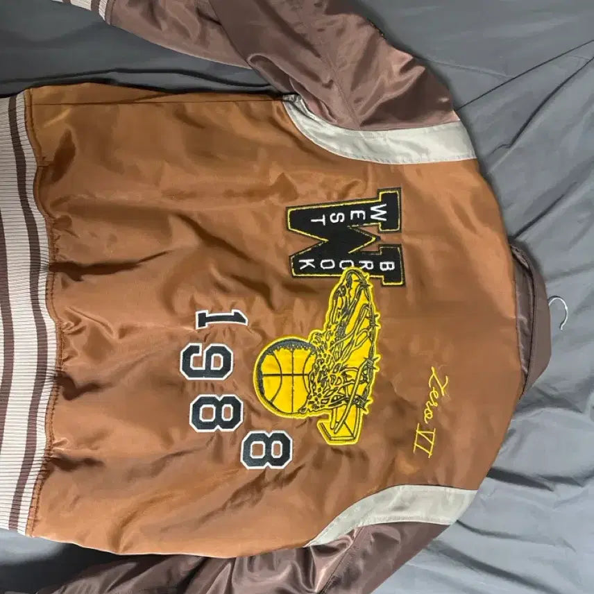 [BUNJANG] Jordan x Russell Westbrook Varsity Jacket / Jordan x Russell Westbrook 조던 러셀 바시티 자켓