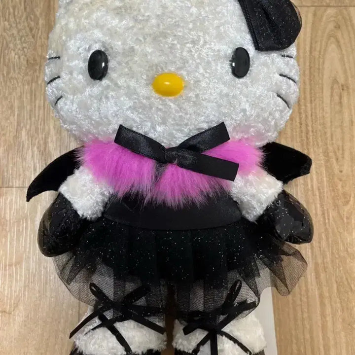 [BUNJANG] Hello Kitty "Dress-Up Devil" Plush Doll (2006) / 지뢰계 고스펑크 고전키티 키티인형 드레스업키티 악마키티