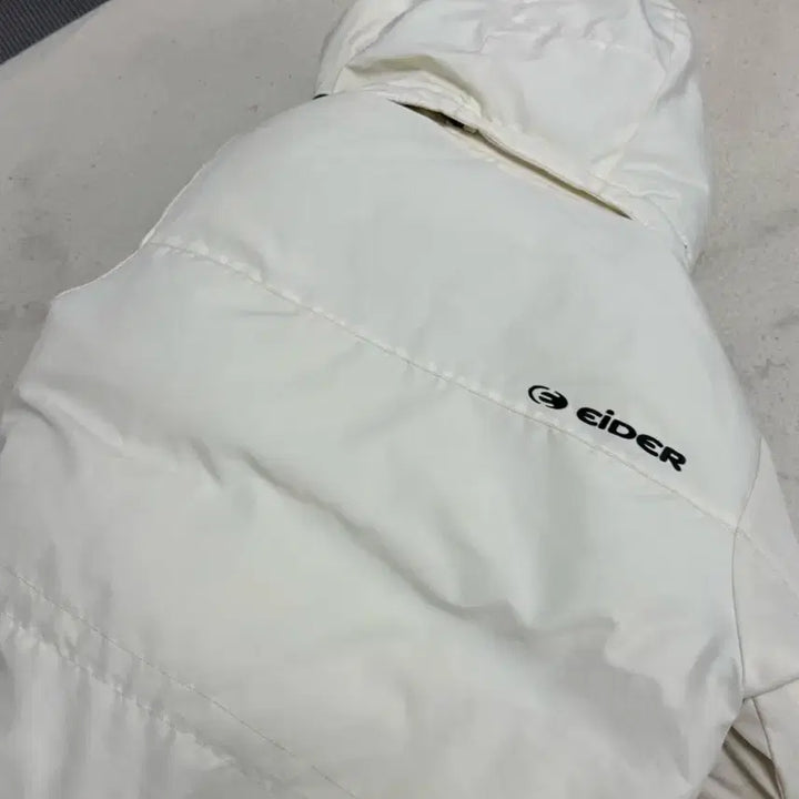[BUNJANG] Aider White Goose Down Padded Jacket / 아이더 화이트 구스다운 패딩 700필 M