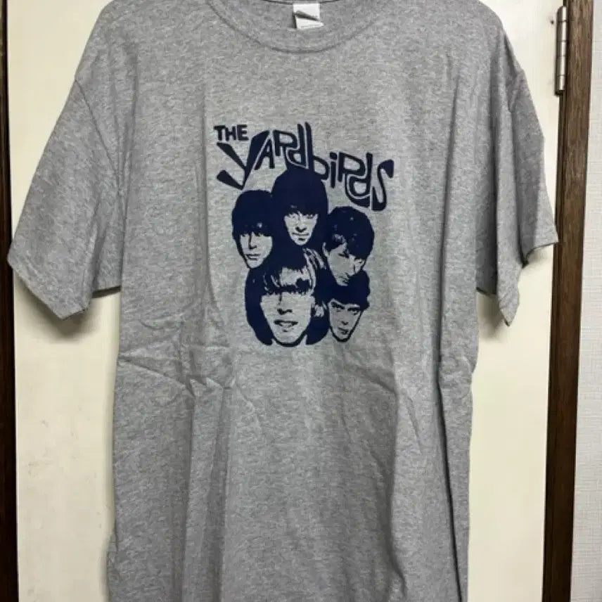 [BUNJANG] The Yardbirds Band T-shirt Gildan / THE YARDBIRDS 야드버즈 밴드 티셔츠 반팔 GILDAN