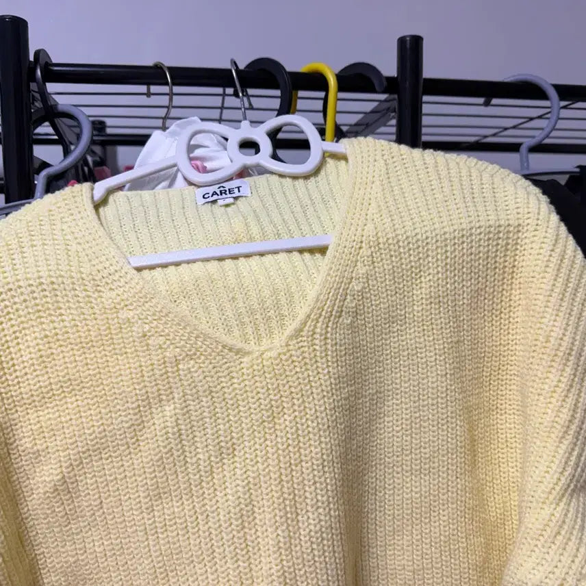 [BUNJANG] Generic M V-neck Oversized Sweater / 니트 오버핏 M 브이넥 스웨터