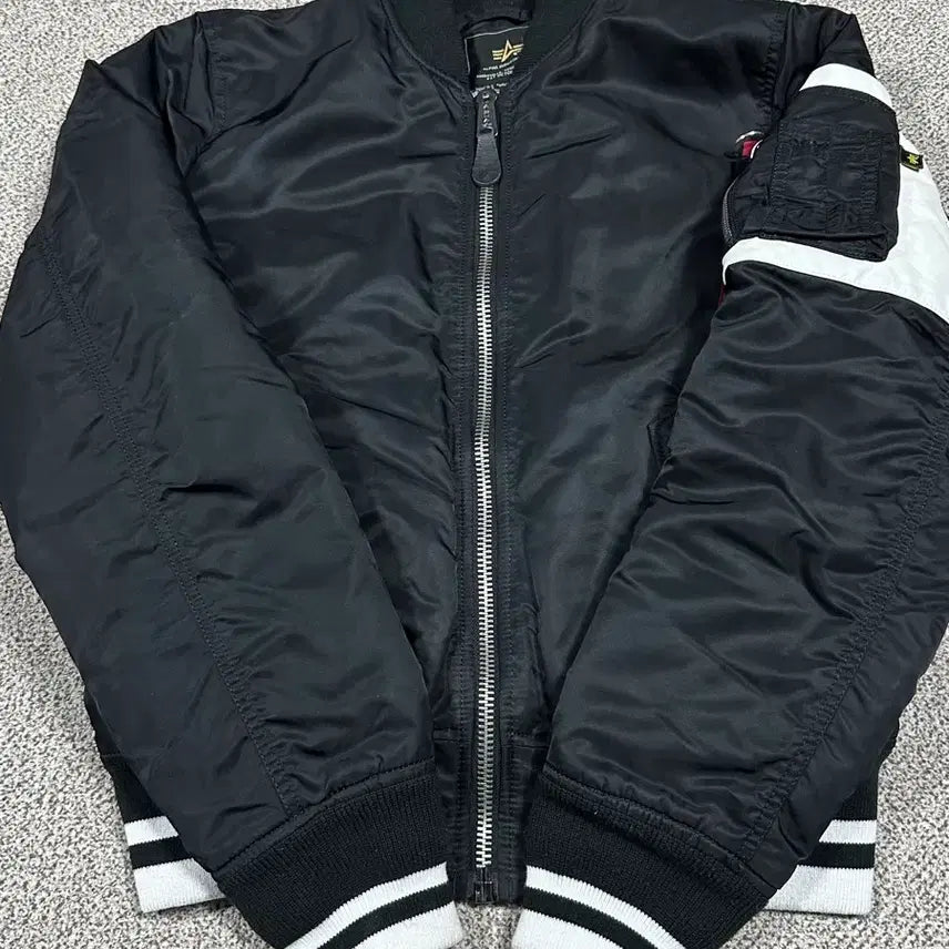 [BUNJANG] Alpha Industries x Musinsa MA-1 Bomber Jacket / 알파인더스트리x무신사 ma1 항공점퍼자켓 M
