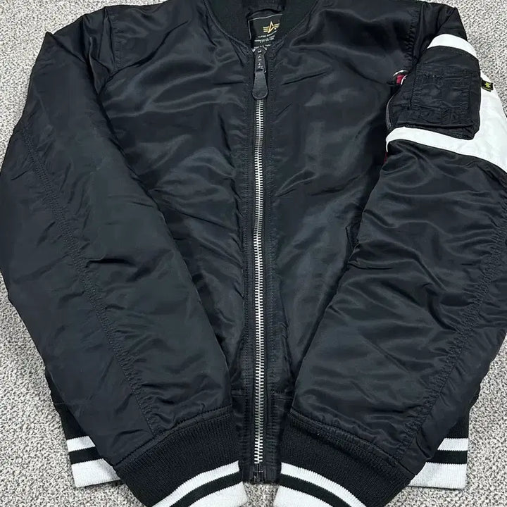 [BUNJANG] Alpha Industries x Musinsa MA-1 Bomber Jacket / 알파인더스트리x무신사 ma1 항공점퍼자켓 M