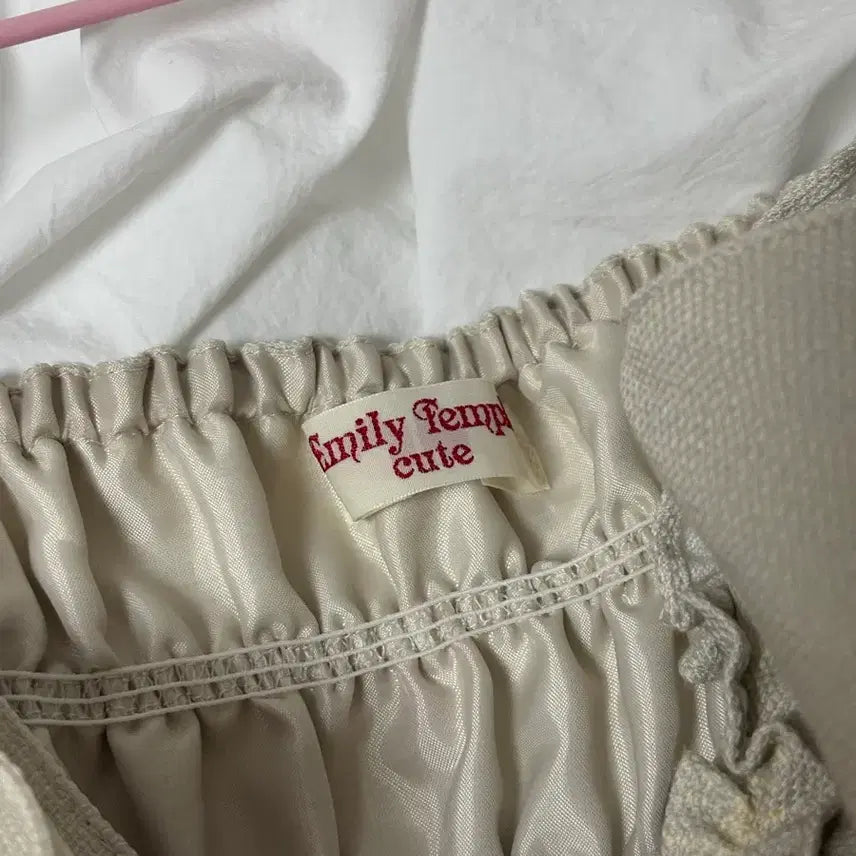 [BUNJANG] Emily Temple Cute Easter Bunny Strawberry Jumper Dress / Emily temple cute 이스터 버니 딸기 원피스 로리타