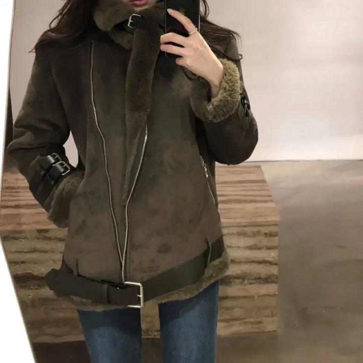 [BUNJANG] Buckle Detail Faux Shearling Jacket / 버클 무스탕