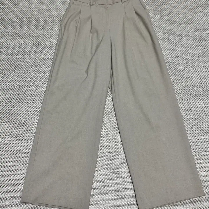 [BUNJANG] The AtG Cardigan &amp; Pants Set / The AtG 가디건+팬츠