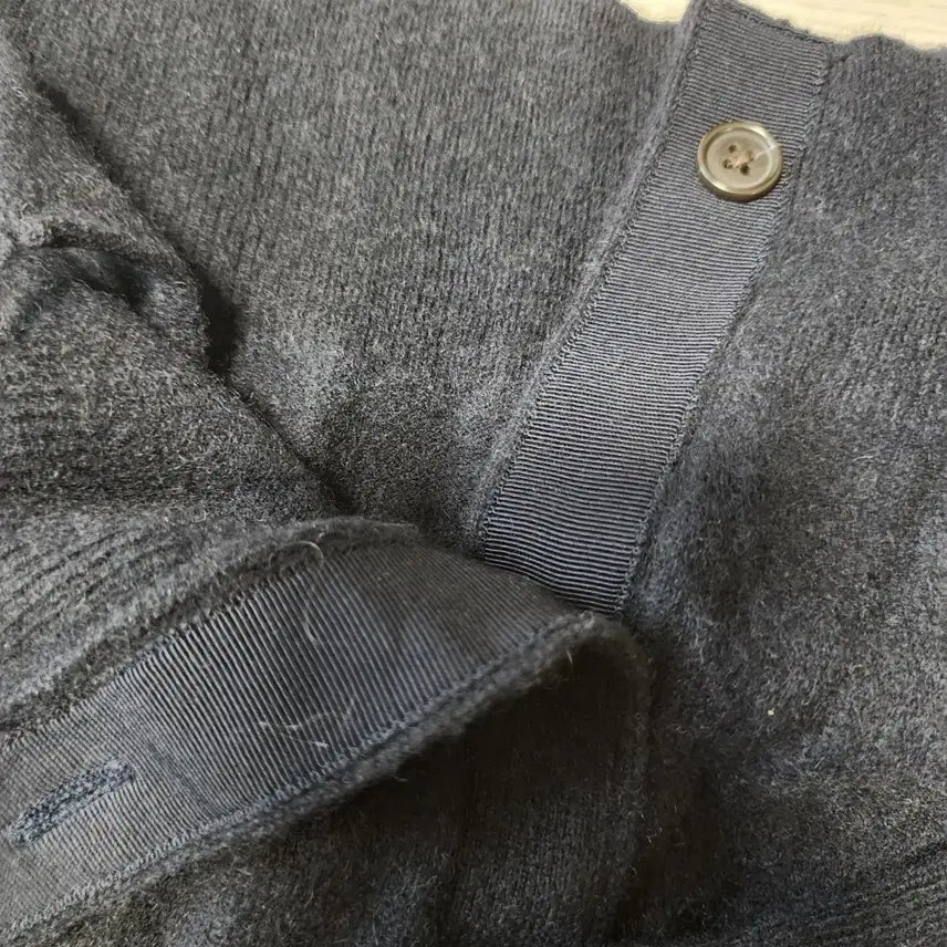[BUNJANG] Club Monaco Cashmere 100% Cardigan S / 클럽모나코 캐시미어 100% 가디건 S