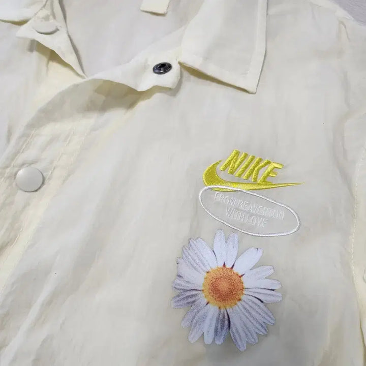 [BUNJANG] Nike Daisy Windbreaker Jacket L / Nike 나이키 데이지 바람막이 점퍼 L