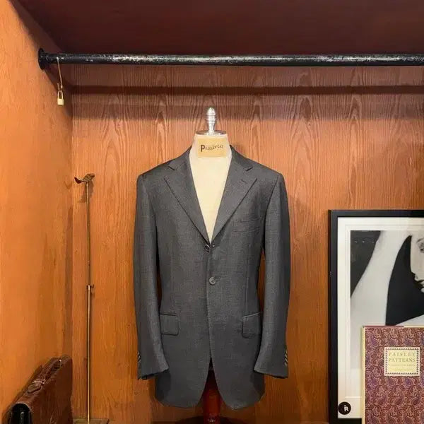 [SOLD OUT] 라파엘 카루소 수트 100