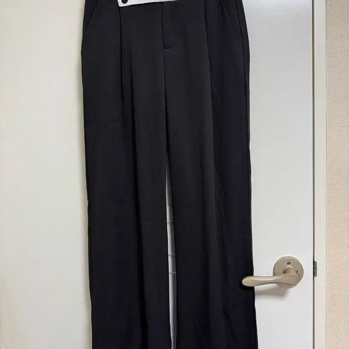 [BUNJANG] REFASHION THE FUTURE Black Wide Pants / (새상품) REFASHION THE FUTURE 블랙 와이드 팬츠