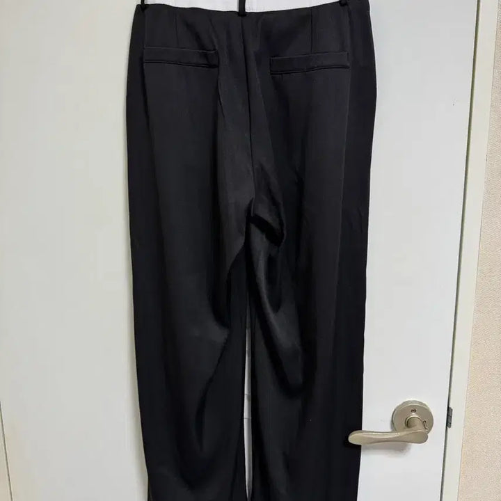 [BUNJANG] REFASHION THE FUTURE Black Wide Pants / (새상품) REFASHION THE FUTURE 블랙 와이드 팬츠