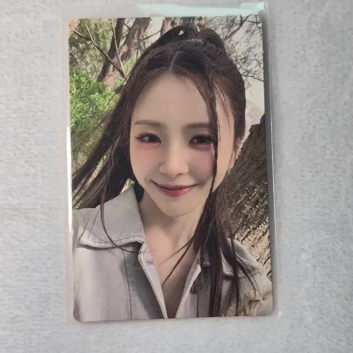 [BUNJANG] Dreamcatcher JiU Album Photocard / 드림캐쳐 지유 앨범 포토카드