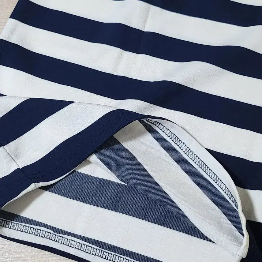 [BUNJANG] Striped Knit Slim Fit Skirt / 허리밴딩 슬림핏 니트 스커트