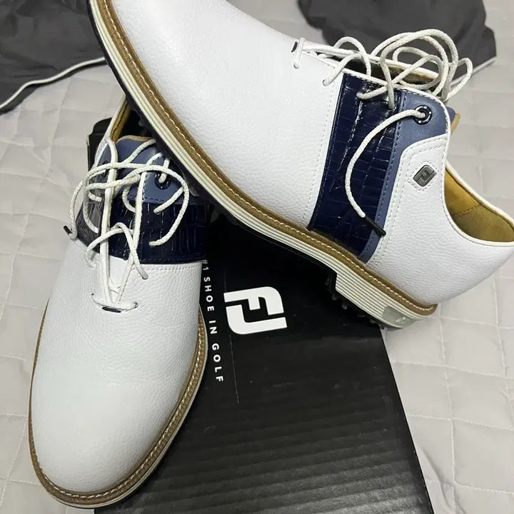 [BUNJANG] FootJoy Premiere 260 Shoes / 풋조이 프리미어 260 새제품