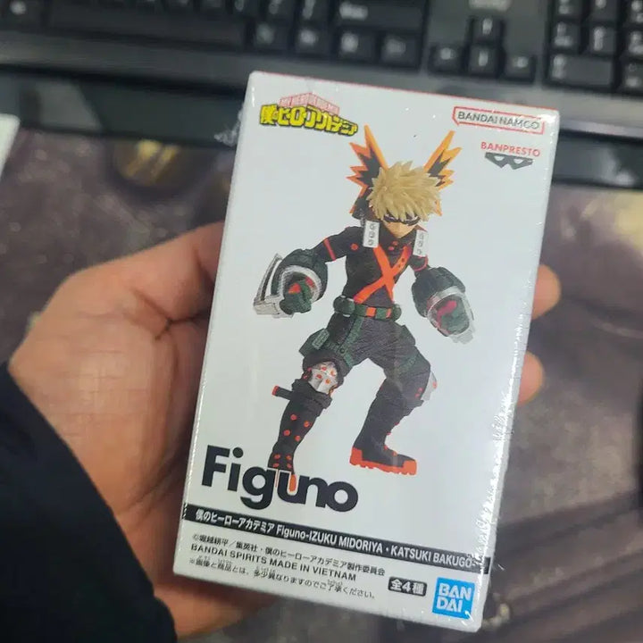 [SOLD OUT] (새상품)나의 히어로 아카데미아piguno 바쿠고 피규어
