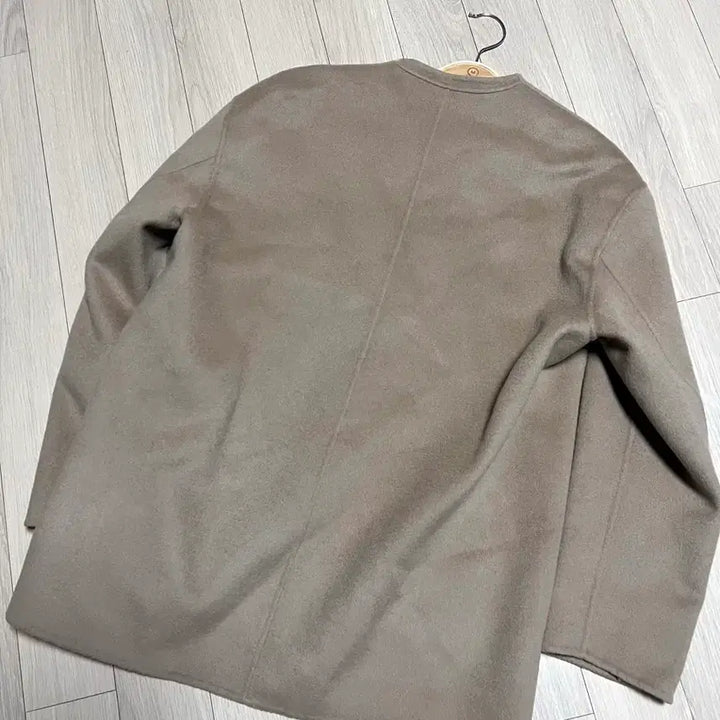 [BUNJANG] Idee Wool 90% No-Collar Half Coat Beige Handmade Jacket / 제평 이데 idee 울90% 노카라 하프코트 베이지핸드메이드오픈숏반울자켓
