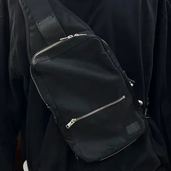 [BUNJANG] Porter Lift Sling Bag Dark Blue / 요시다 포터 스펙  리프트  슬링백 웨이스트백 다크블루