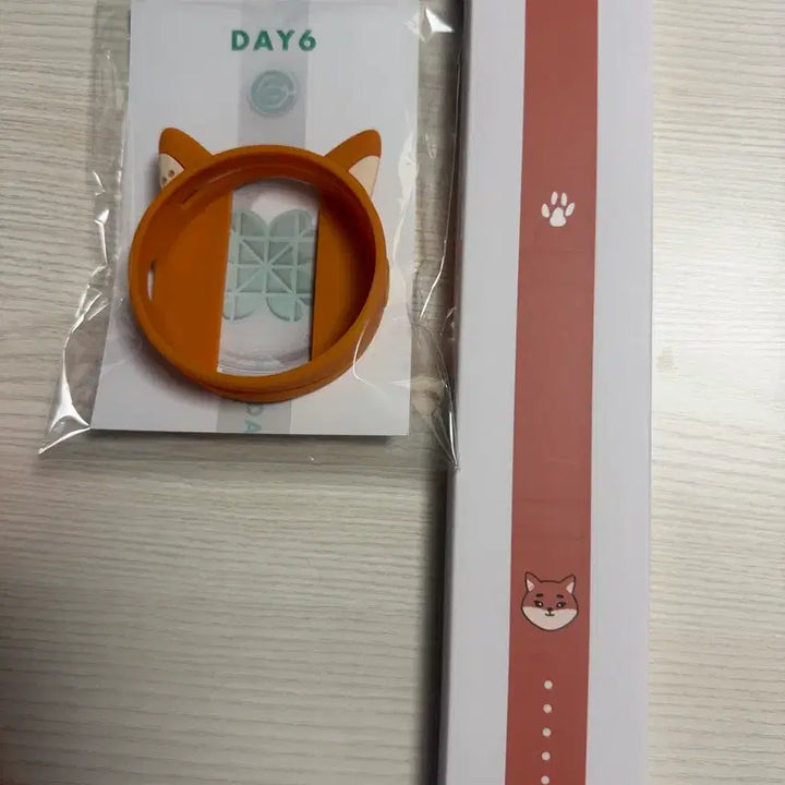 [SOLD OUT] 마데워치 데니멀즈 케, 스트랩+커버, 단순개봉