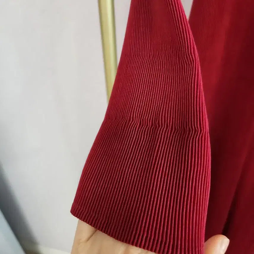 [BUNJANG] Pleats Me Burgundy Long Cardigan / 플리츠미 롱 가디건 버건디