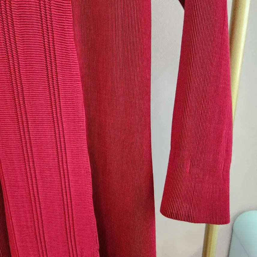 [BUNJANG] Pleats Me Burgundy Long Cardigan / 플리츠미 롱 가디건 버건디
