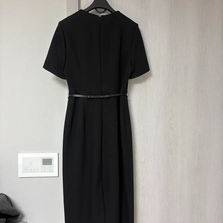 [BUNJANG] Jisudaum Er One-Piece Dress (S Size) / 지수다움 에르원피스 s사이즈